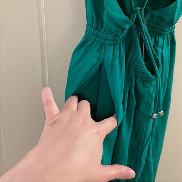Vici Rosevelt Kelly green pantsuit with pockets - Picture 10 of 13